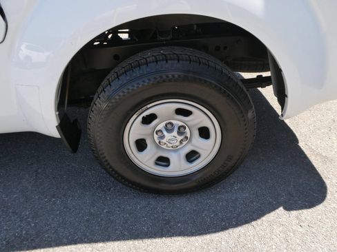 Used 2013 Nissan Frontier S RWD image 30