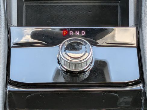 Used 2023 Jeep Grand Cherokee L Laredo AWD/4WD image 20