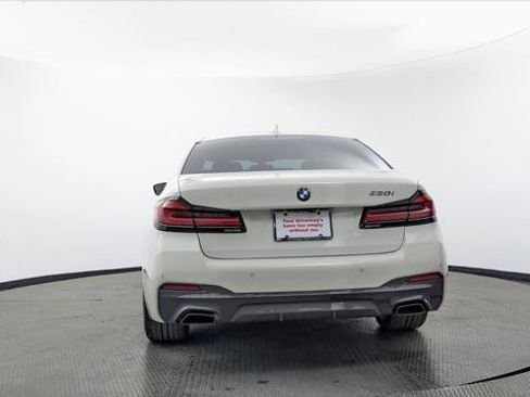 Used 2021 BMW 530i w/ M Sport Package RWD image 7