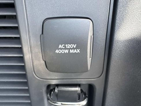 New 2026 Lincoln Navigator L Reserve AWD/4WD image 12