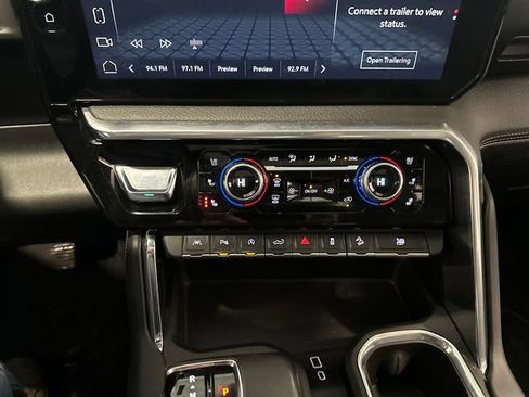 Used 2022 GMC Sierra 1500 Denali w/ Denali Reserve Package image 22