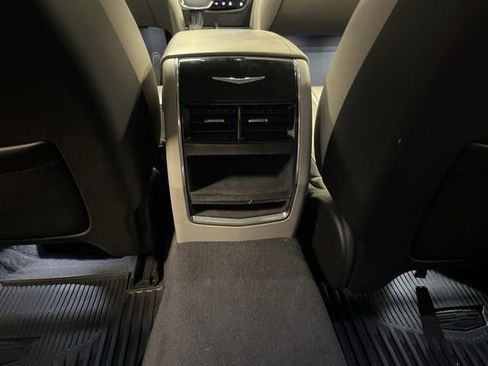 Used 2018 Cadillac CT6 Luxury image 28