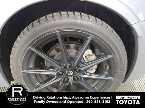 Used 2025 Toyota GR86 Premium w/ ALL Weather Mat Package (TMS) RWD image 11