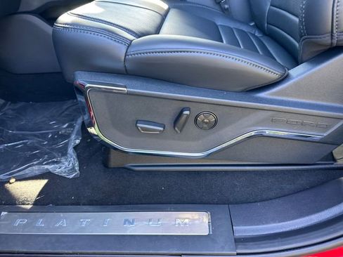New 2026 Ford F250 Platinum w/ FX4 Off-Road Package image 26