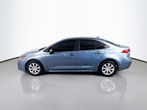 Used 2023 Toyota Corolla LE image 6