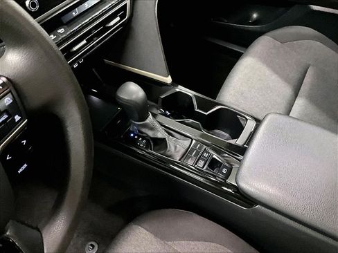 Used 2025 Toyota Camry LE FWD image 20