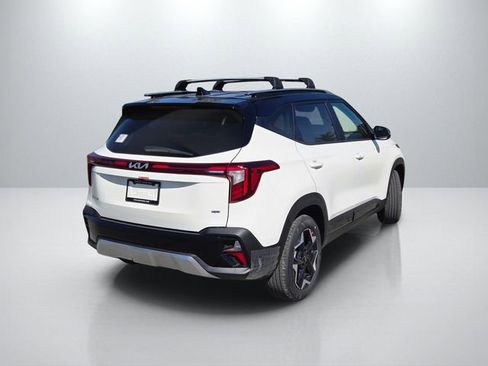 New 2026 Kia Seltos S FWD image 6