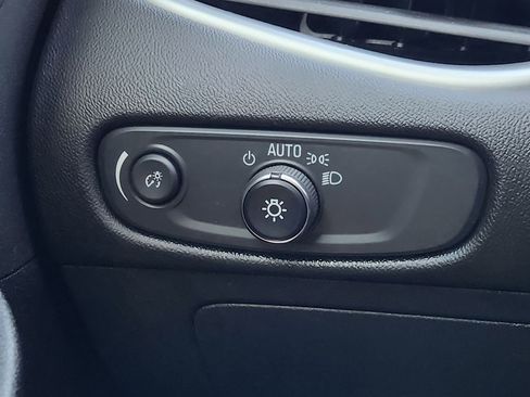 Used 2024 Chevrolet Malibu LT FWD image 24