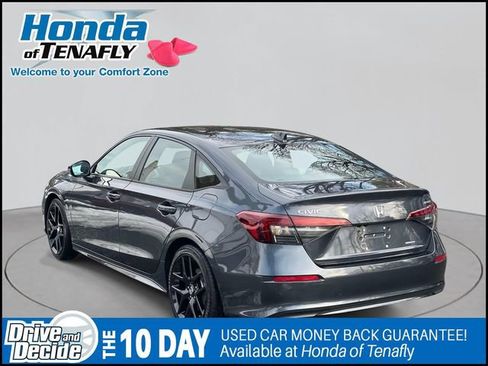 Used 2025 Honda Civic Sport image 4