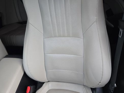 Used 2020 Honda Accord Touring image 21