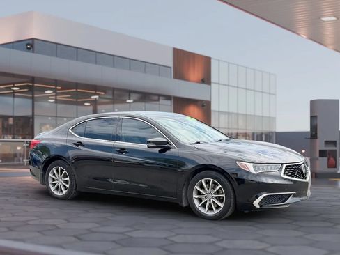 Used 2018 Acura TLX FWD image 13