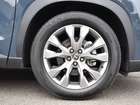Used 2024 Toyota Grand Highlander AWD image 28