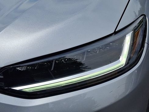Certified 2024 Honda HR-V LX image 9