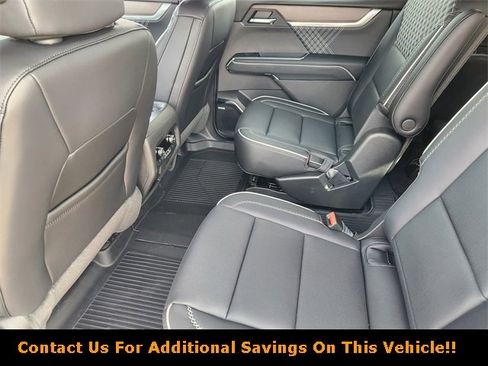 New 2026 GMC Acadia Denali w/ Super Cruise Package image 20