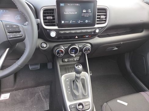 New 2026 Hyundai Venue SEL FWD image 29