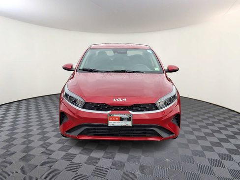 Used 2023 Kia Forte LXS w/ LXS Technology Package image 3