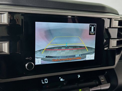 Certified 2025 Toyota Tundra SR5 AWD/4WD image 16