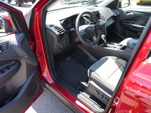 Used 2019 Ford Escape SE AWD/4WD image 13