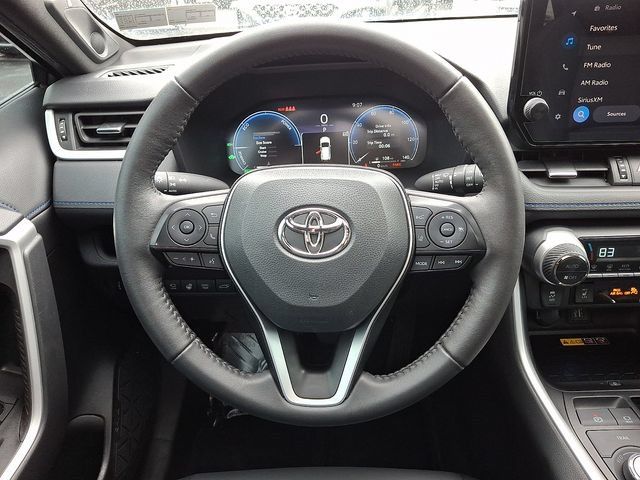 Used 2023 Toyota RAV4 XSE AWD/4WD image 21