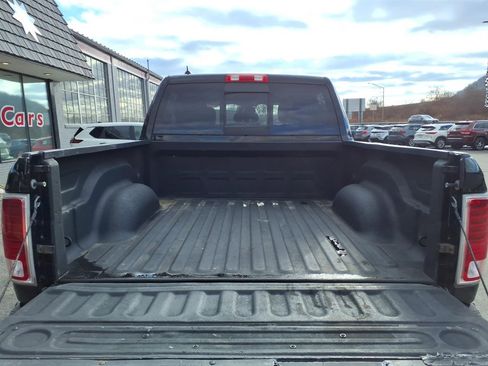 Used 2015 RAM 1500 Limited image 7