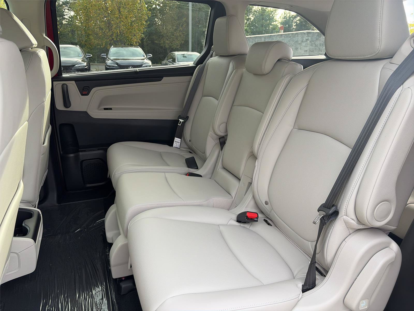 New 2027 Honda Odyssey EX-L image 23