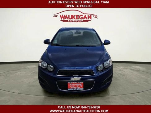 Used 2014 Chevrolet Sonic LT w/ Fun and Sun Package image 3