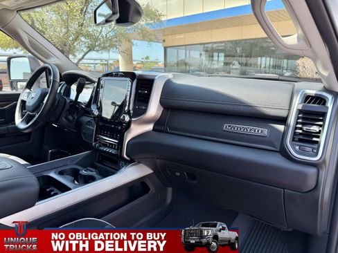 Used 2024 RAM 3500 Laramie image 30