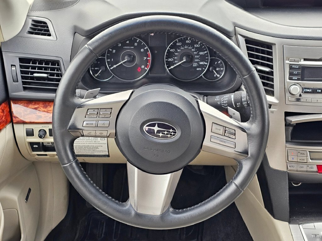 Used 2011 Subaru Outback 2.5i Limited AWD/4WD image 20