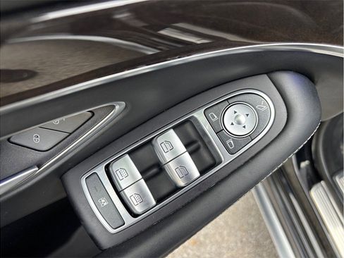 Used 2016 Mercedes-Benz S 63 AMG 4MATIC Sedan image 24