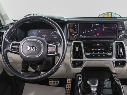 Used 2021 Kia Sorento SX image 17