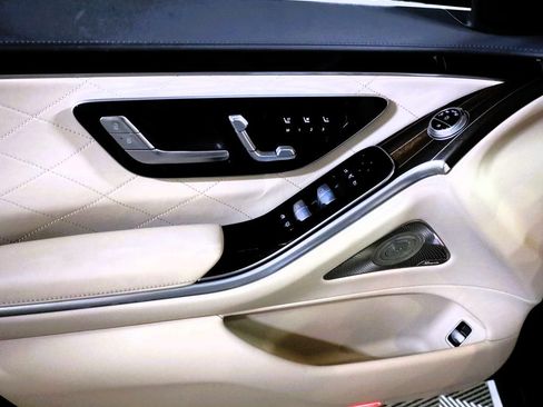 Certified 2022 Mercedes-Benz S 580 4MATIC Sedan image 9