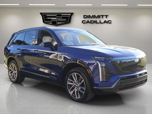 New 2026 Cadillac Vistiq Sport w/ LPO, Floor Liner Package image 7