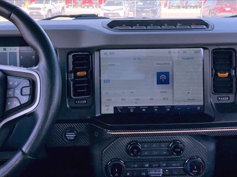 Used 2022 Ford Bronco Badlands AWD/4WD image 7
