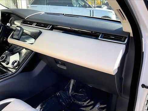 Used 2023 Land Rover Range Rover Velar S image 16