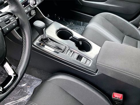 Used 2025 Honda Civic Sport image 16