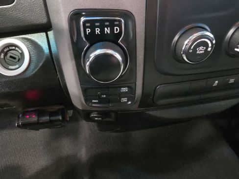 Used 2019 RAM 1500 Express w/ Express Value Package AWD/4WD image 19