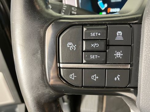 Certified 2021 Ford F150 Platinum w/ Equipment Group 701A High image 17