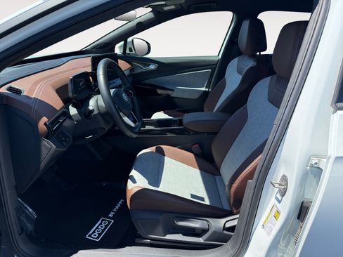 Certified 2023 Volkswagen ID.4 Pro RWD image 10
