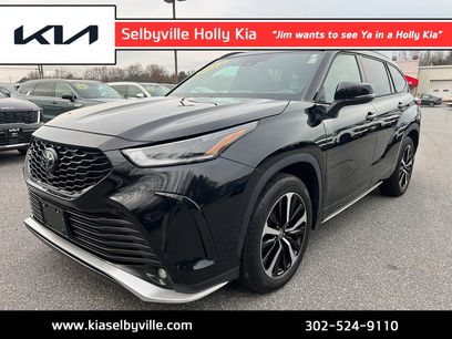 Used 2022 Toyota Highlander XSE