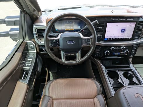 Used 2024 Ford F350 King Ranch AWD/4WD image 19