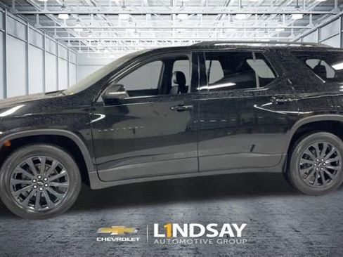 Used 2023 Chevrolet Traverse RS FWD image 6