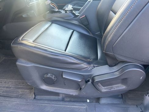 Used 2021 Ford Bronco Badlands w/ Sasquatch Package image 21