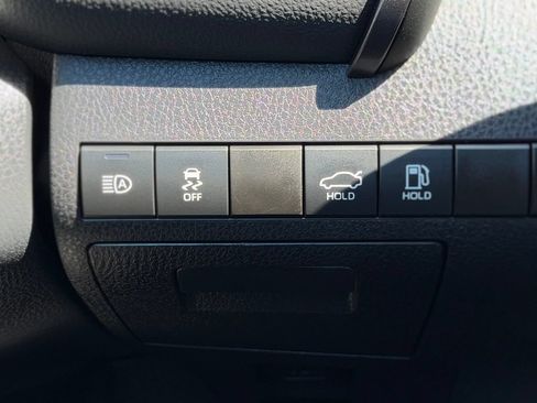 Used 2023 Toyota Camry SE w/ Blackout Package (TMS) AWD/4WD image 24