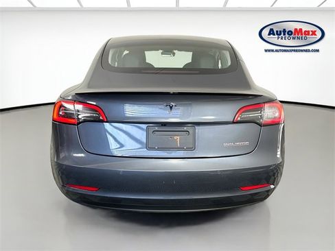 Used 2022 Tesla Model 3 Performance image 8