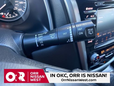 Used 2024 Nissan Murano SV image 32