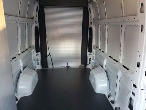 New 2025 RAM ProMaster 3500 FWD image 25