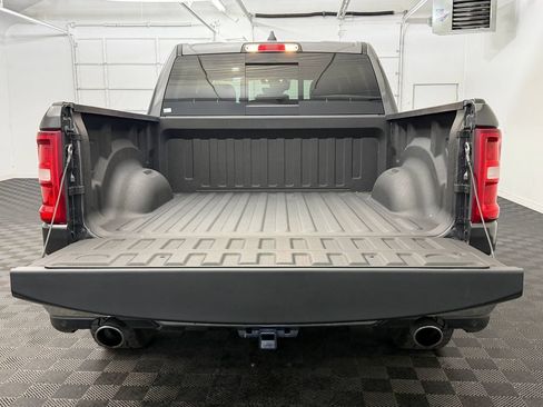 Used 2025 RAM 1500 Laramie AWD/4WD image 19