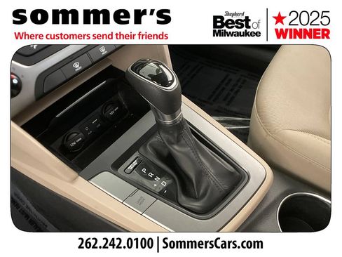 Used 2017 Hyundai Elantra SE FWD image 20
