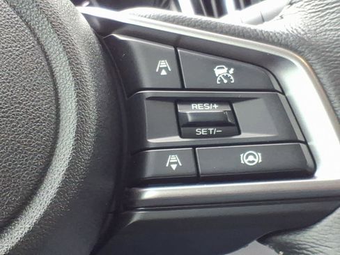 Used 2025 Subaru Outback Premium image 17