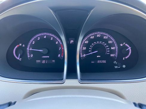 Used 2011 Toyota Avalon Limited image 14